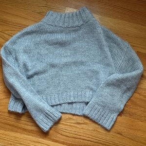 Treasure & Bond Light Gray Turtleneck Sweater